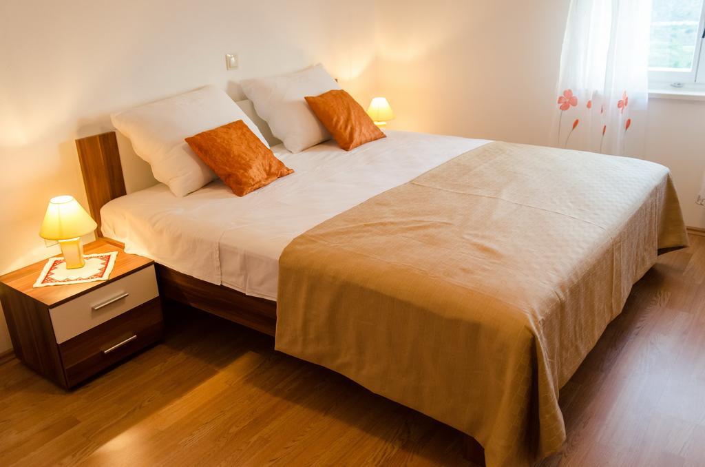 Olive Garden Apartments Čilipi Habitación foto