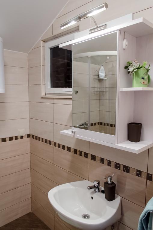 Olive Garden Apartments Čilipi Habitación foto