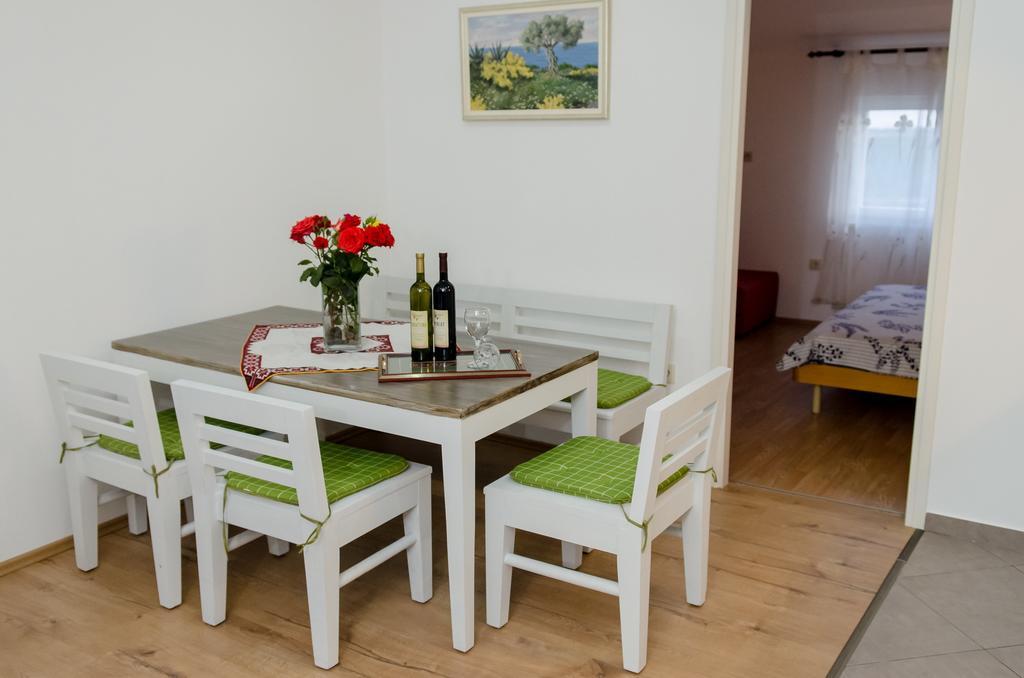 Olive Garden Apartments Čilipi Habitación foto