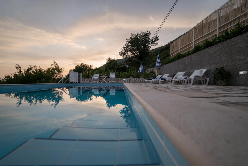 Olive Garden Apartments Čilipi Exterior foto